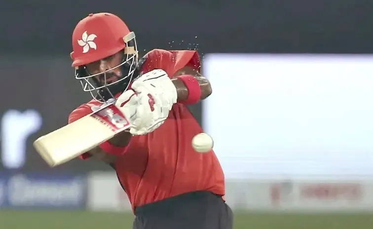 Nizakat Khan, Murtaza Knocks Helps Hong Kong best Fighting Total against Bangladesh