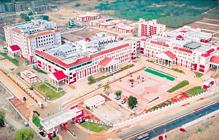 YS Jagan Mohan Reddy fires on privatization of new government medical colleges