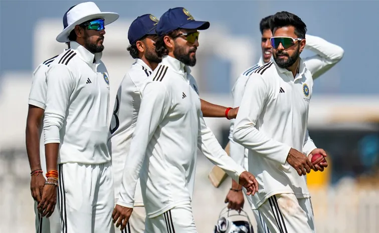 Spinner Kartikeya, Saransh Bundle South Zone All Out For 149