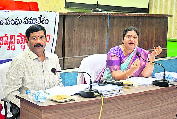 దివ్యాంగుల పింఛన్లు రద్దు చేయొద్దు