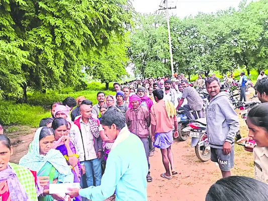 యూరియా.. అవే అవస్థలయా
