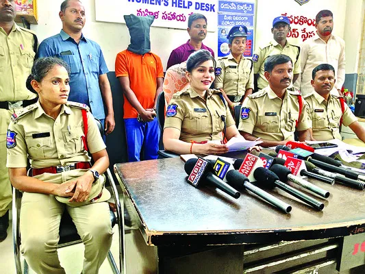 అంతర్‌రాష్ట్ర దొంగ అరెస్ట్‌