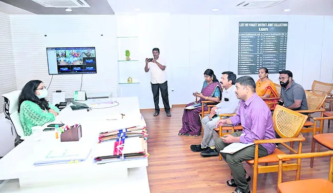 ఉల్లి కొనుగోలు కేంద్రాలను సద్వినియోగం చేసుకోవాలి
