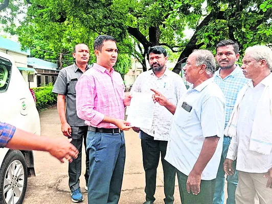 రైతుల సమస్యలు పరిష్కరించాలి