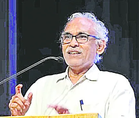 సీపీఎం పొలిట్బ్యూరో సభ్యుడు బి.వి.రాఘవులు
