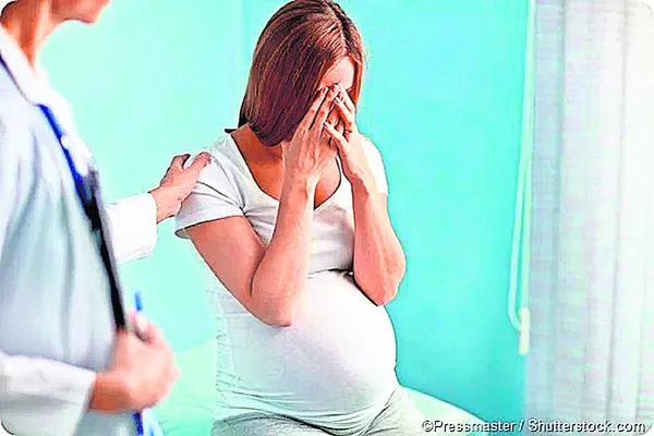 మాతృత్వానికి వెనుకంజ