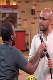 Bigg Boss 9 Telugu: Fight Between Maryada Manish, Emmanuel19