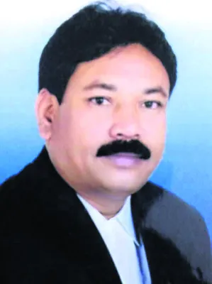 గుండెపోటుతో న్యాయవాది మృతి