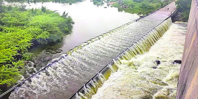 మూసీలోకి పోటెత్తిన వరద