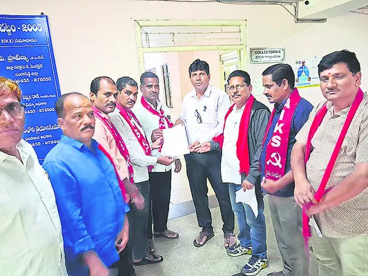 కేంద్రం వల్లే యూరియా కొరత