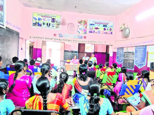 లోక్