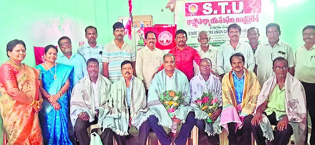 విద్యారంగాన్ని కాపాడుకుందాం