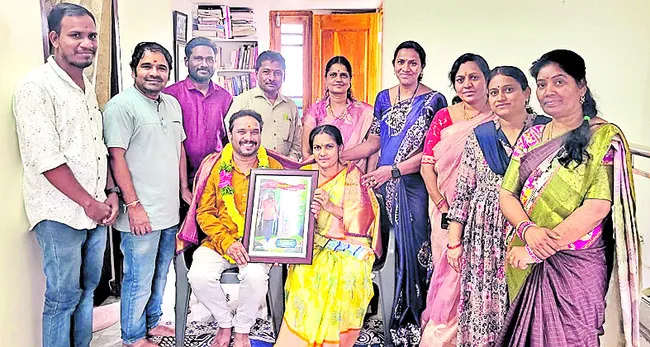 సాహిత్యం మరింత బలపడాలి