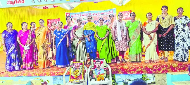 అంగన్వాడీల జిల్లా కమిటీ ఎన్నిక