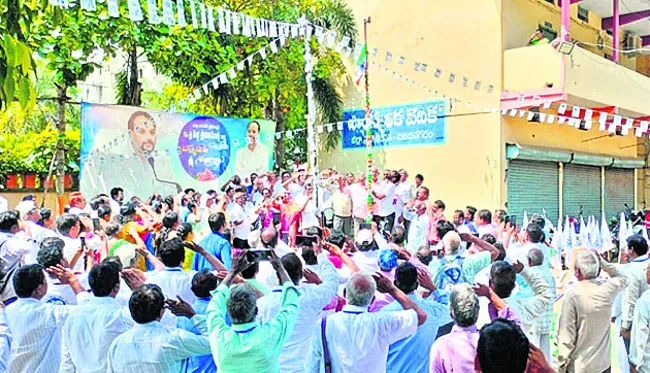 సైన్స్‌తోనే సమాజ ప్రగతి 