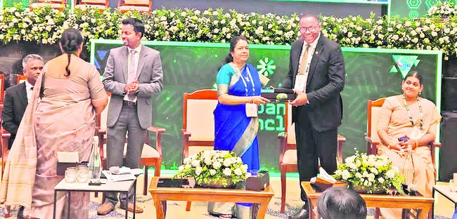 నగరాభివృద్ధికి సీఎం ప్రత్యేక చొరవ