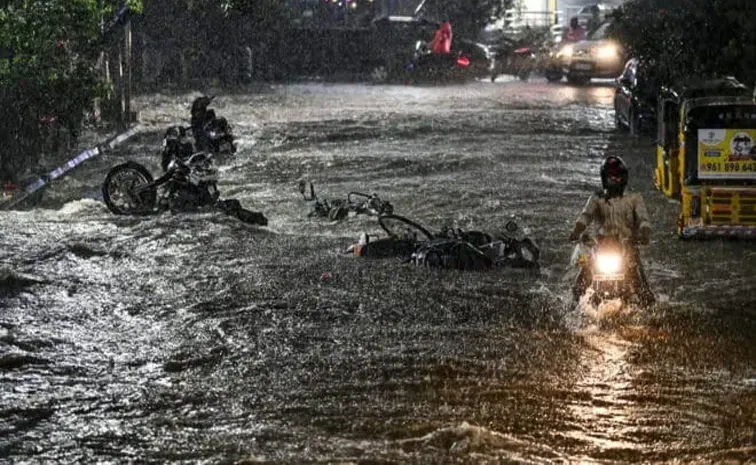heavy rain in hyderabad