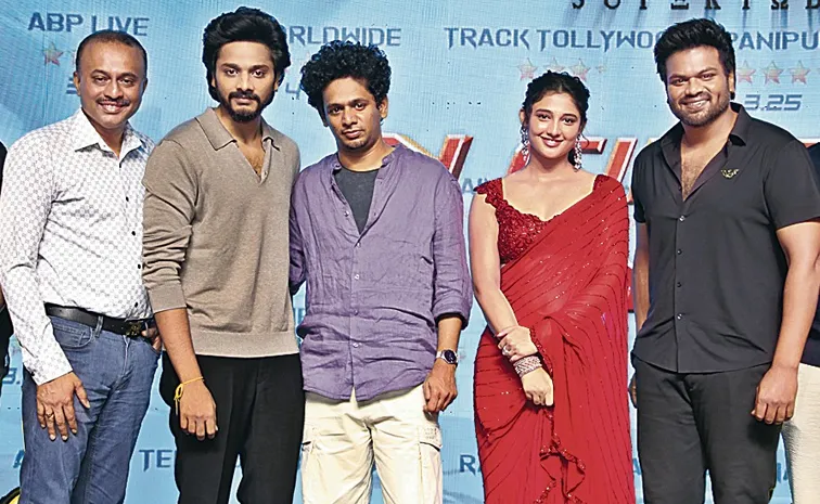 ప్రభాస్‌గారి వాయిస్‌ మిరాయ్‌కి మంచి వెయిట్‌ : తేజ సజ్జా