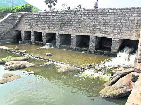 ఇంజనీర్ల మేధోశక్తికి తార్కాణం ‘ఆసిఫ్నహర్’