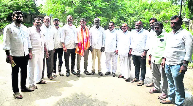 గొర్రెల సహకార సంఘం అధ్యక్షుడిగా సాయి చైతన్య