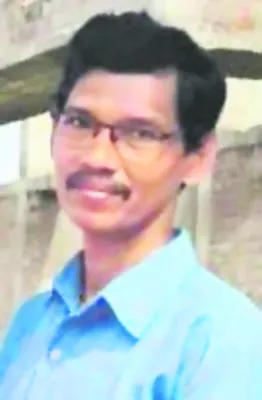 గుండెపోటుతో ఉద్యోగి మృతి