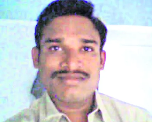అప్పుల బాధతో రైతు ఆత్మహత్య