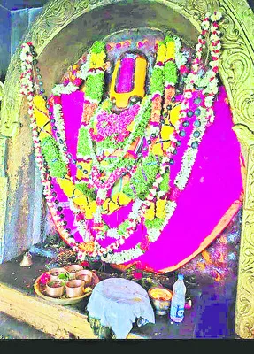 హేమాచలక్షేత్రంలో కోలాహలం