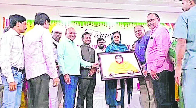 సమష్టి కృషితోనే జిల్లా అభివృద్ధికి బాటలు