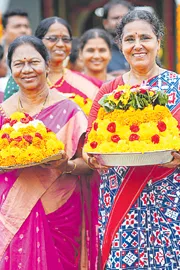 Bahujana Bathukamma completes 15 years in Telangana1