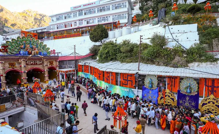Vaishno Devi pilgrims fired on officials