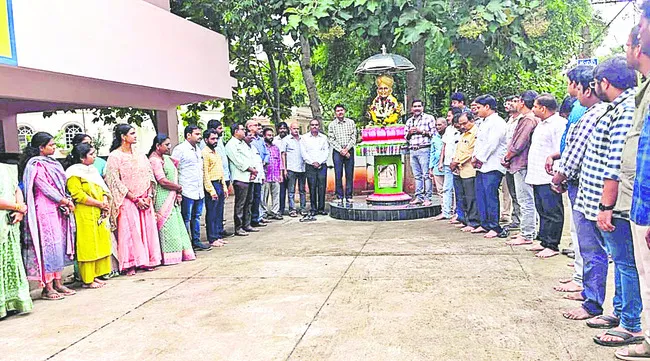 సమాజంలో ఇంజినీరింగ్‌ వ్యవస్థ కీలకం