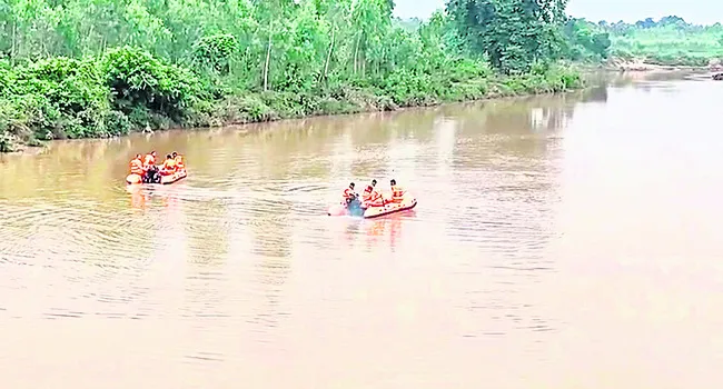 లభ్యంకాని మరో మహిళ ఆచూకీ