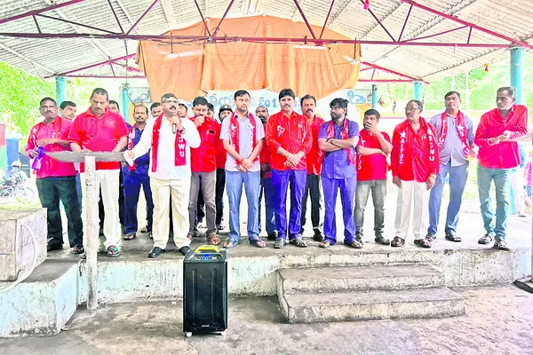 ఒప్పందాలను అమలు చేయాలి