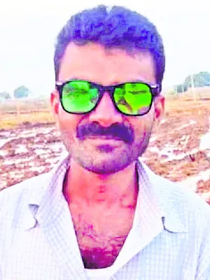 ఫైనాన్సర్ల వేధింపులు భరించలేక..