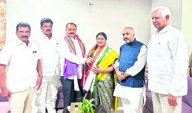 రీ ఎంట్రీ..