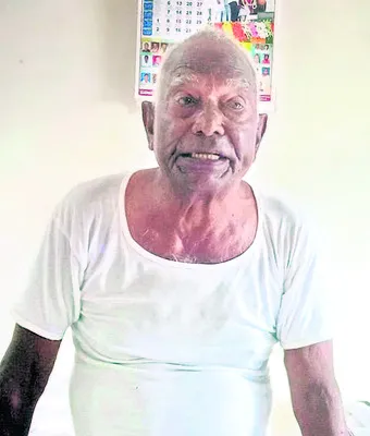 కొరియర్‌గా పనిచేశా