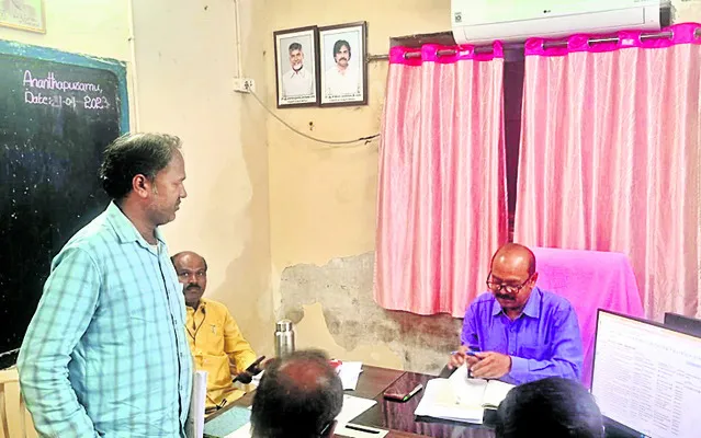 ‘మెరిట్‌’ లిస్ట్‌.. ‘సెలక్షన్‌’ ట్విస్ట్‌ 