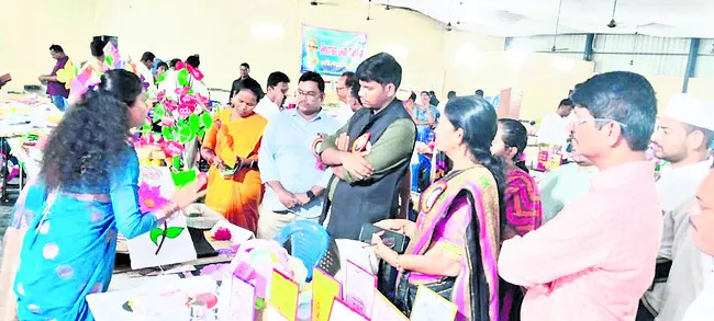 సృజనాత్మక బోధన అందించాలి