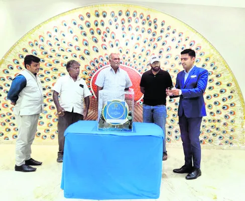 వీవోఏల సమస్యలు పరిష్కరించాలి 
