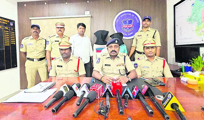 రూ.300 కోసమే మర్డర్