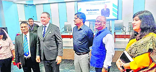 భారత్‌ తో భాగస్వామ్యానికి ఫ్రాన్స్‌ ఆసక్తి