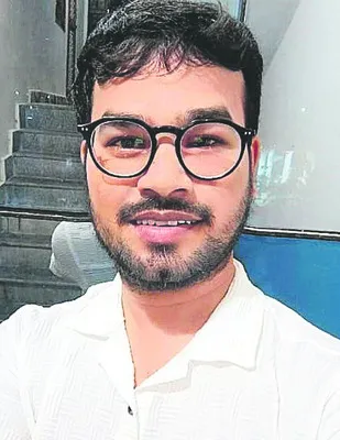 ఖేడ్‌ గురుకులం ప్రిన్సిపాల్‌ బదిలీ