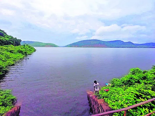 పంపా పరవళ్లు