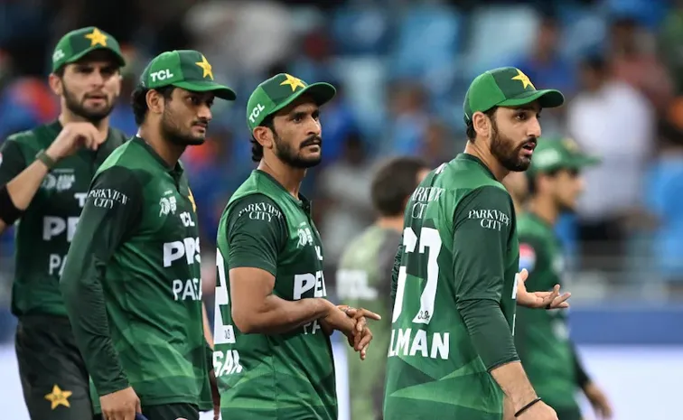 Asia Cup 2025: యూఏఈతో మ్యాచ్‌ను బాయ్‌కాట్‌ చేయనున్న పాకిస్తాన్‌..?