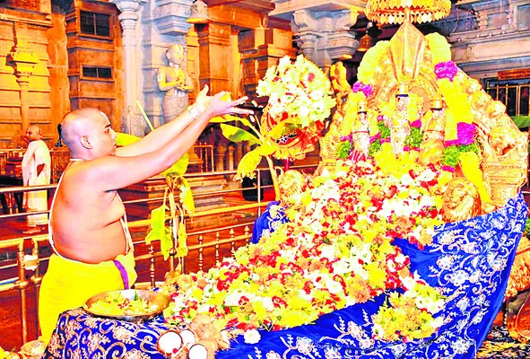యాదగిరి క్షేత్రంలో ఏకాదశి పూజలు  