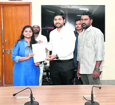 గ్రామీణ ప్రాంతాల్లో వైద్యసేవలు మెరుగుపర్చాలి