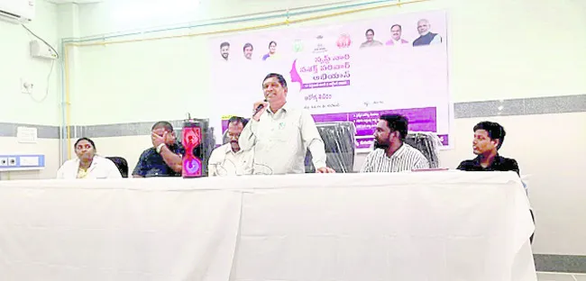 వైద్య శిబిరాలు సద్వినియోగం చేసుకోవాలి