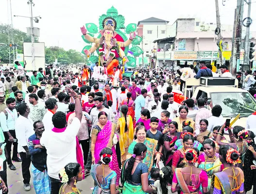 రాష్ట్రంలో ఏడాదిలోపు సర్కార్‌ పతనం 