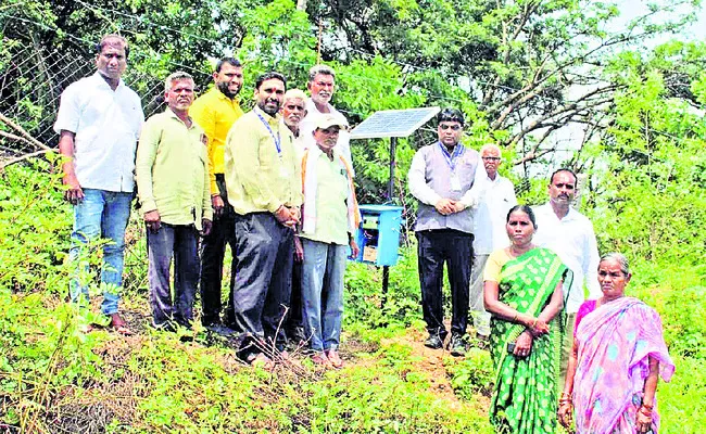 నాబార్డ్ అధికారుల పర్యటన