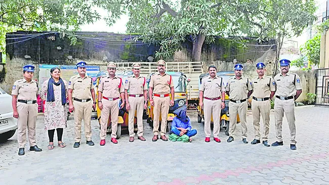ఆటోల దొంగ అరెస్ట్‌ 